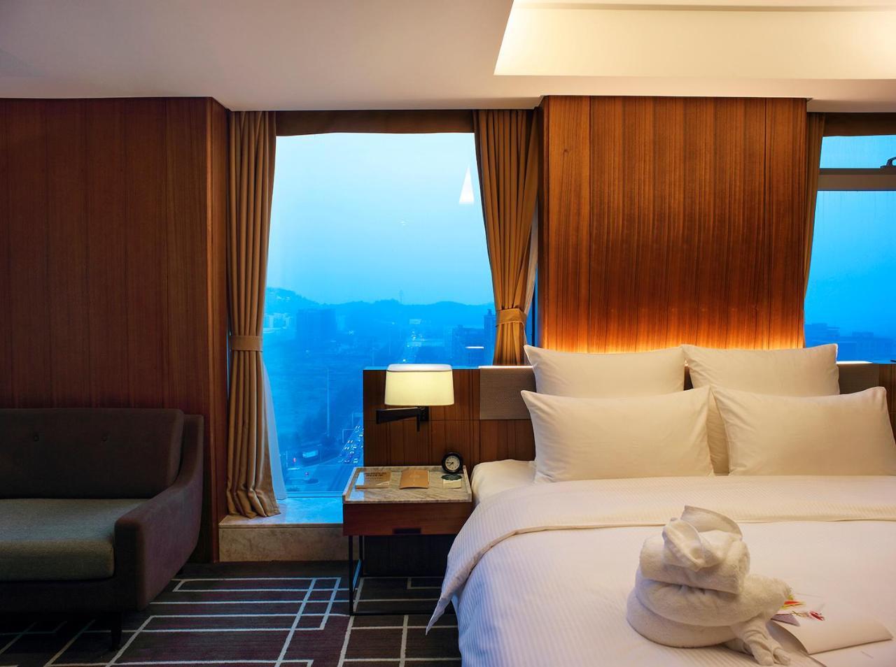 Chongqing The Lotus Hotel Luaran gambar